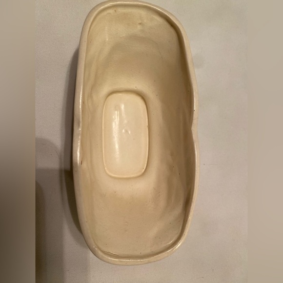 Vintage Handled Bowl Dish Made in Japan Featuring Hand Painted Acorns and Leaves - Picture 2 of 6